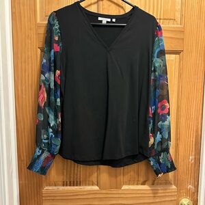 Chico’s Woven Clip Dot Sleeve Top Size 2